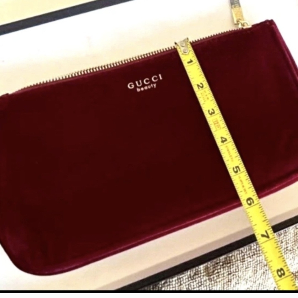 Gucci Beauty Velvet Burgundy Travel Clutch Pouch New In Package GWP - Picture 10 of 10
